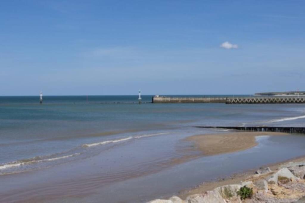 Appartement Front Mer Proche Omaha & Utah Beach - 3 Grandcamp-Maisy Εξωτερικό φωτογραφία